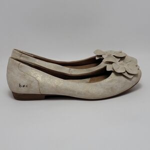 B.O.C Born Concept Emalia Gold Slip On Round Toe Ballet Flat Shoe Size 8.5